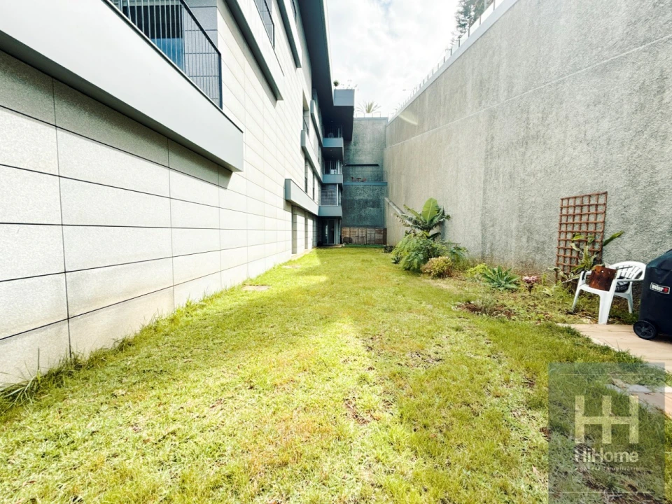 Apartamento T4 para Venda em São Martinho Foto 17