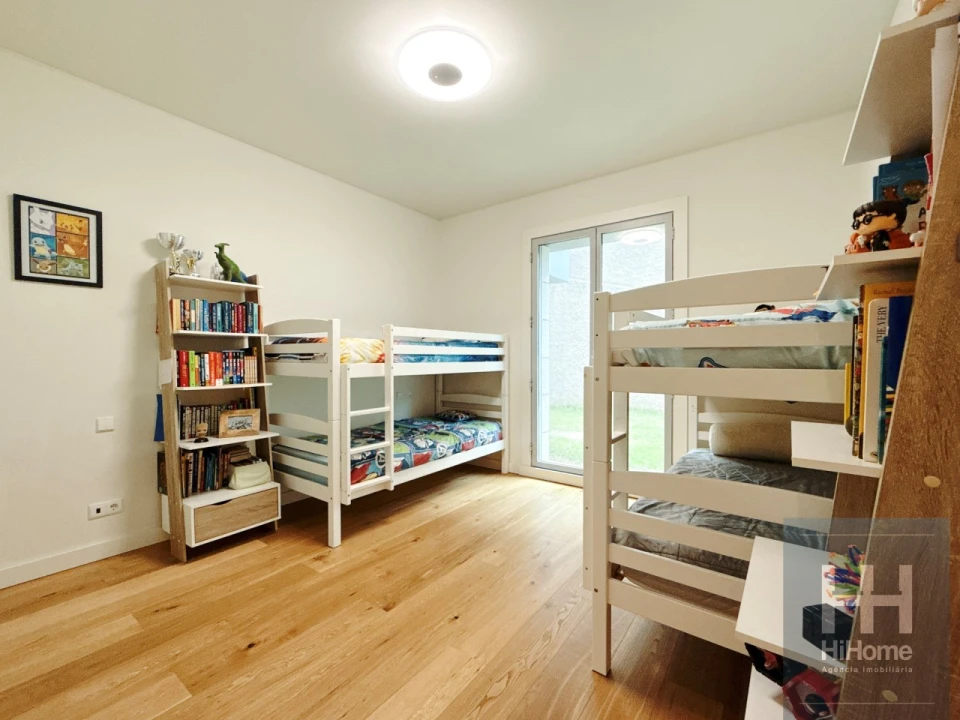 Apartamento T4 para Venda em São Martinho Foto 26