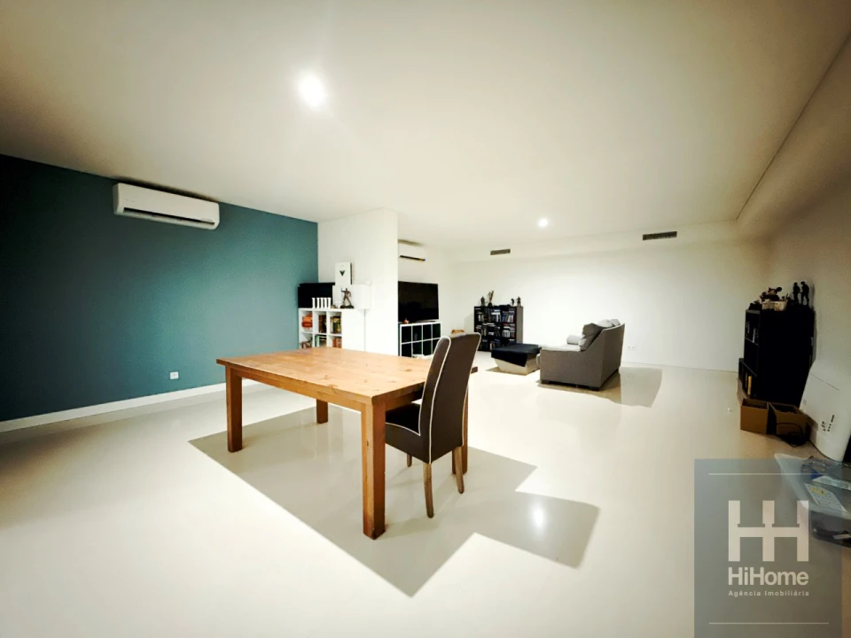 Apartamento T4 para Venda em São Martinho Foto 36