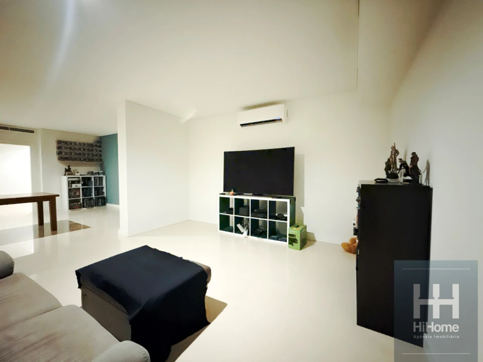 Apartamento T4 para Venda em São Martinho Foto 38