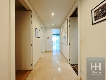 Apartamento T4 para Venda em São Martinho