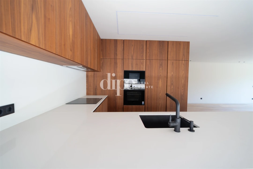 Apartamento T3 para Venda em Oliveira, São Paio e São Sebastião Foto 13