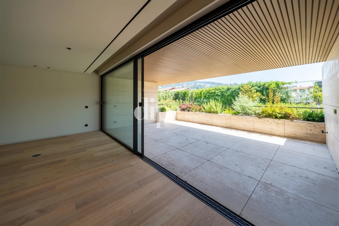 Apartamento T3 para Venda em Oliveira, São Paio e São Sebastião Foto 8