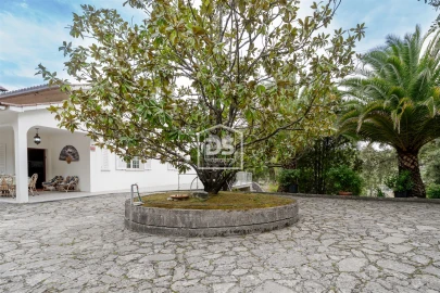 Moradia T4 para Venda em Gondemaria e Olival