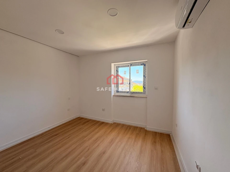 Apartamento T3 para Venda em Ranhados Foto 8