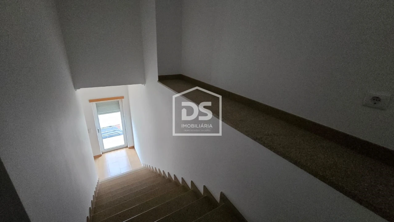 Moradia T2 para Venda em Sabugal e Aldeia de Santo António Foto 10