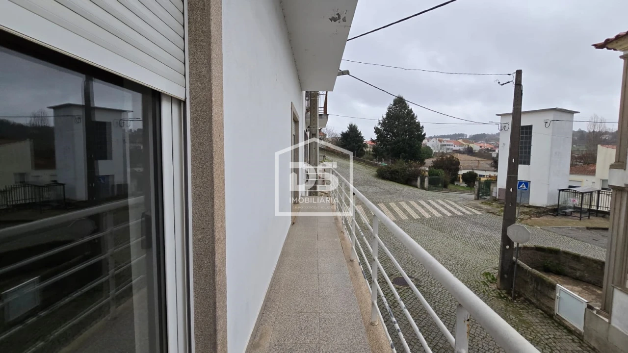 Moradia T2 para Venda em Sabugal e Aldeia de Santo António Foto 5