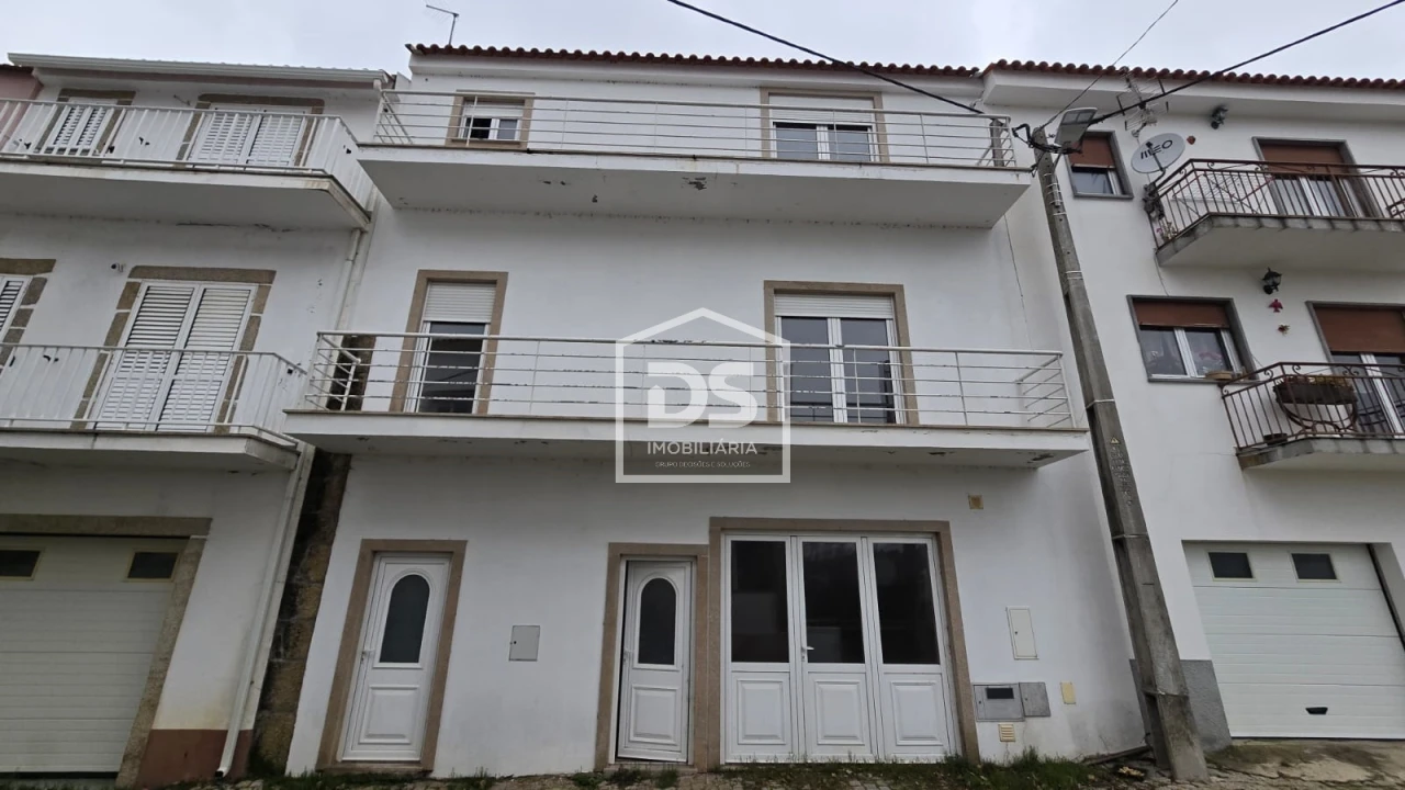 Moradia T2 para Venda em Sabugal e Aldeia de Santo António Foto 11