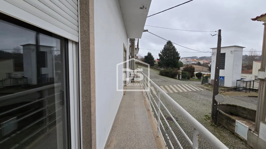 Moradia T2 para Venda em Sabugal e Aldeia de Santo António Foto 5