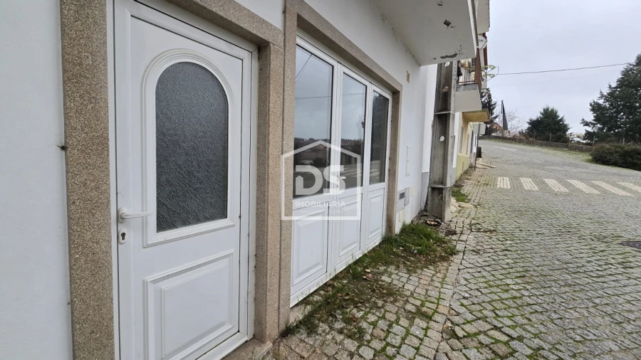 Moradia T2 para Venda em Sabugal e Aldeia de Santo António Foto 6