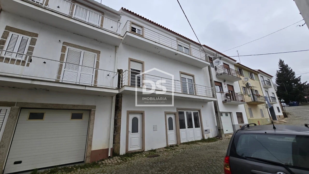 Moradia T2 para Venda em Sabugal e Aldeia de Santo António Foto 9
