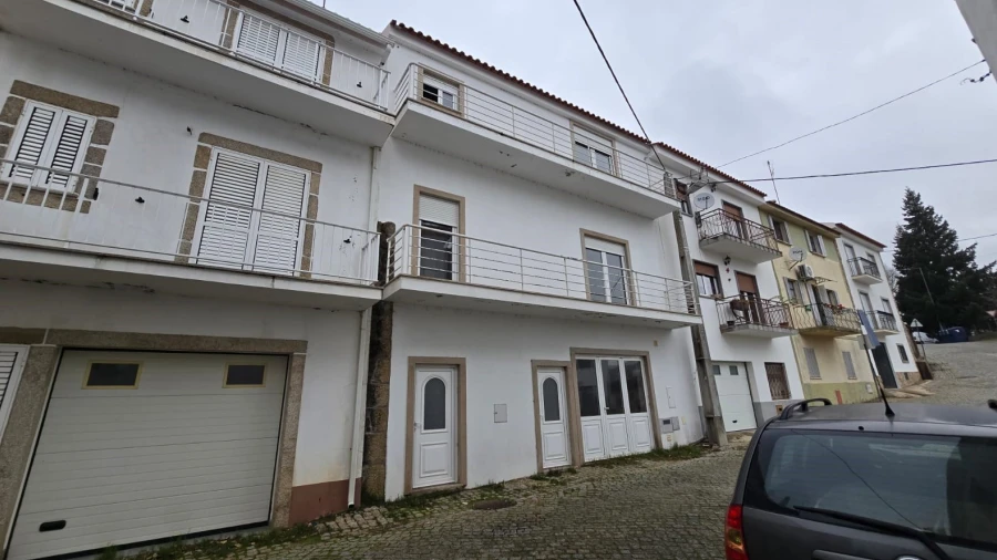 Moradia T2 para Venda em Sabugal e Aldeia de Santo António