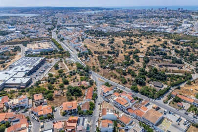 Terreno para Venda em Portimão