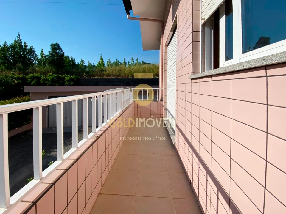 Apartamento T3 para Arrendamento em O. Azeméis, Riba-Ul, Ul, Macinhata Seixa, Madail Foto 13