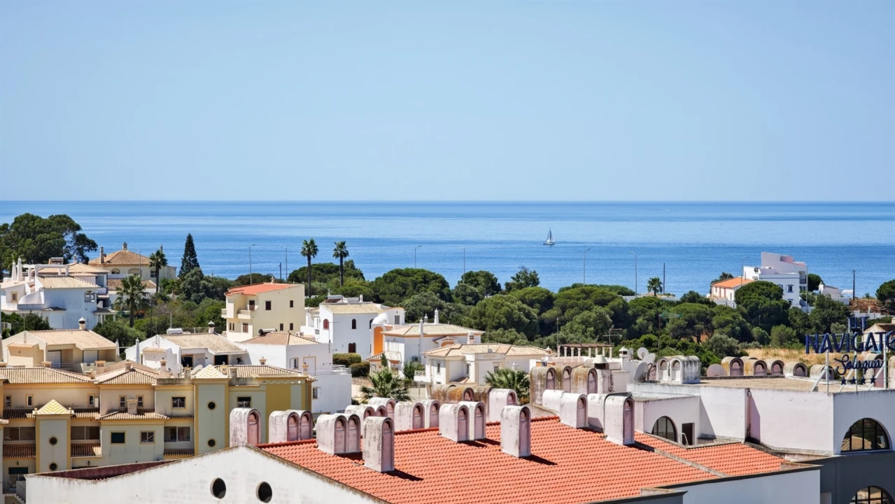 Apartamento T2 para Venda em Albufeira e Olhos de Água Foto 3