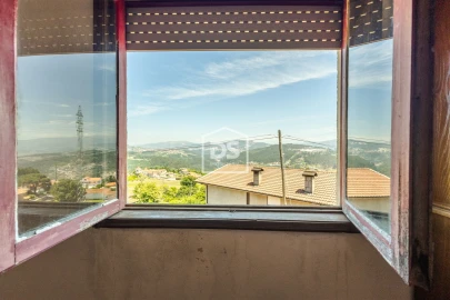 Moradia T2 para Venda em Eja