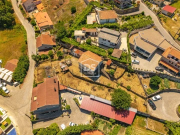 Moradia T2 para Venda em Eja