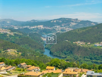 Moradia T2 para Venda em Eja