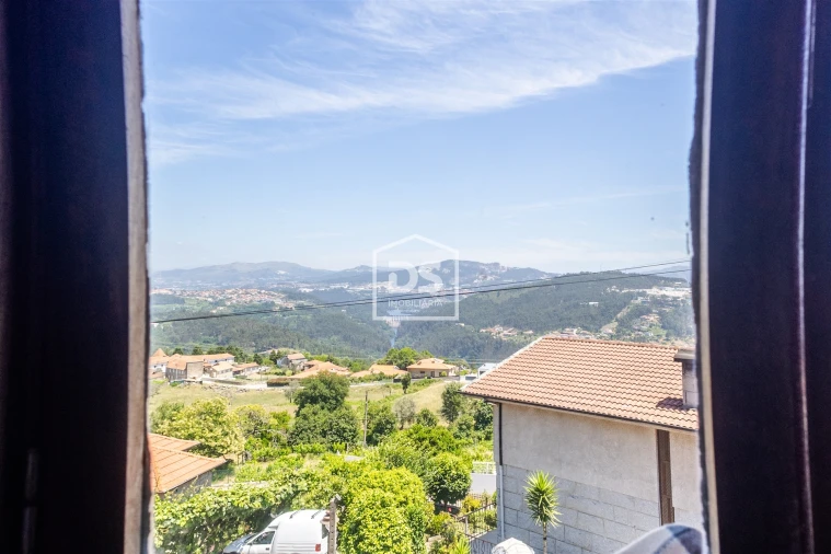 Moradia T2 para Venda em Eja Foto 29