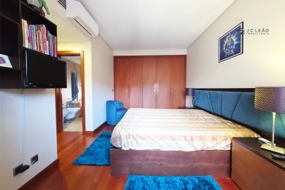 Moradia T4 para Venda em Valongo