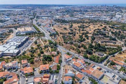 Terreno para Venda em Portimão
