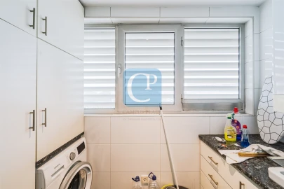 Apartamento T2 para Arrendamento em Ramalde