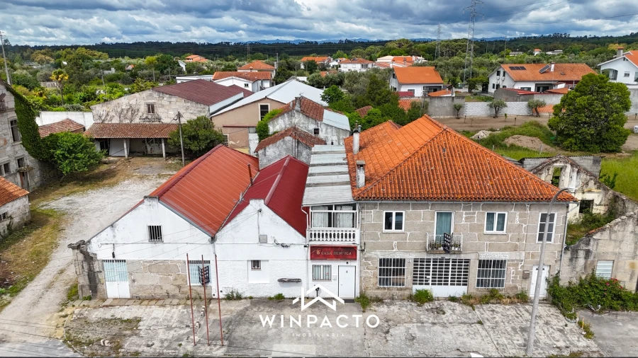 Moradia T4 para Venda em Canas de Senhorim
