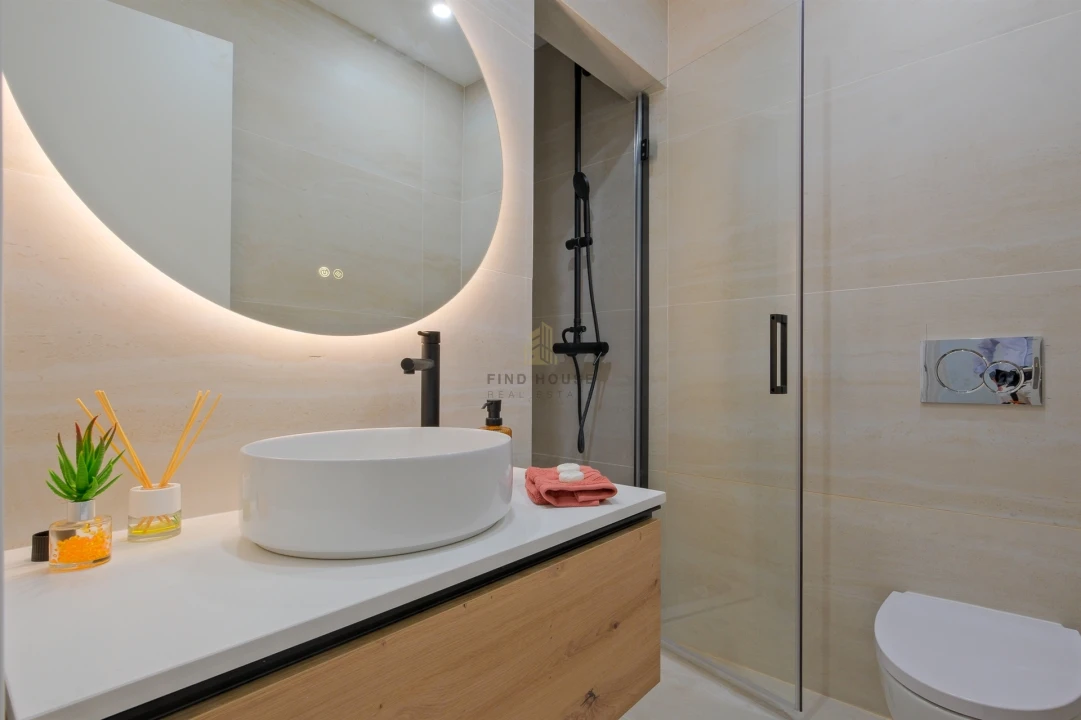 Apartamento T2 para Venda em Benfica Foto 8