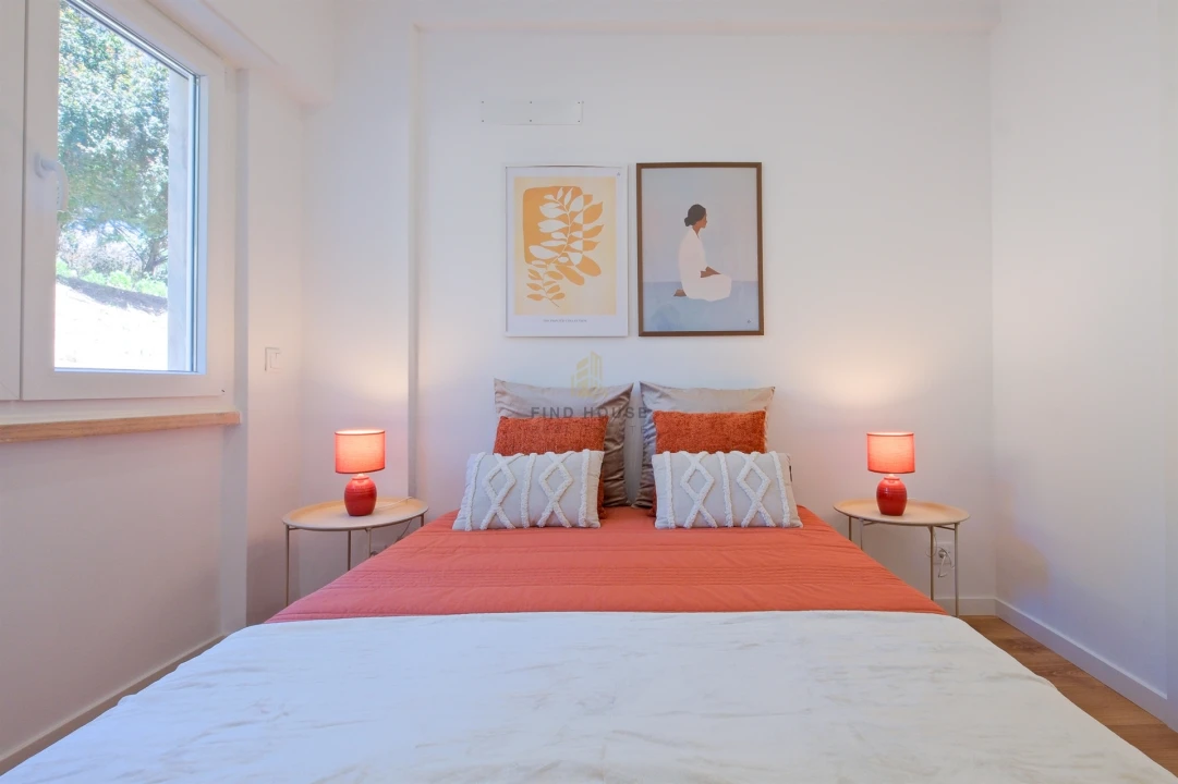 Apartamento T2 para Venda em Benfica Foto 16