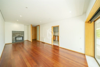 Apartamento T1 para Arrendamento em Póvoa de Varzim, Beiriz e Argivai
