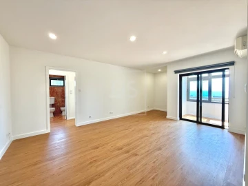 Apartamento T1 para Venda em Póvoa de Varzim, Beiriz e Argivai