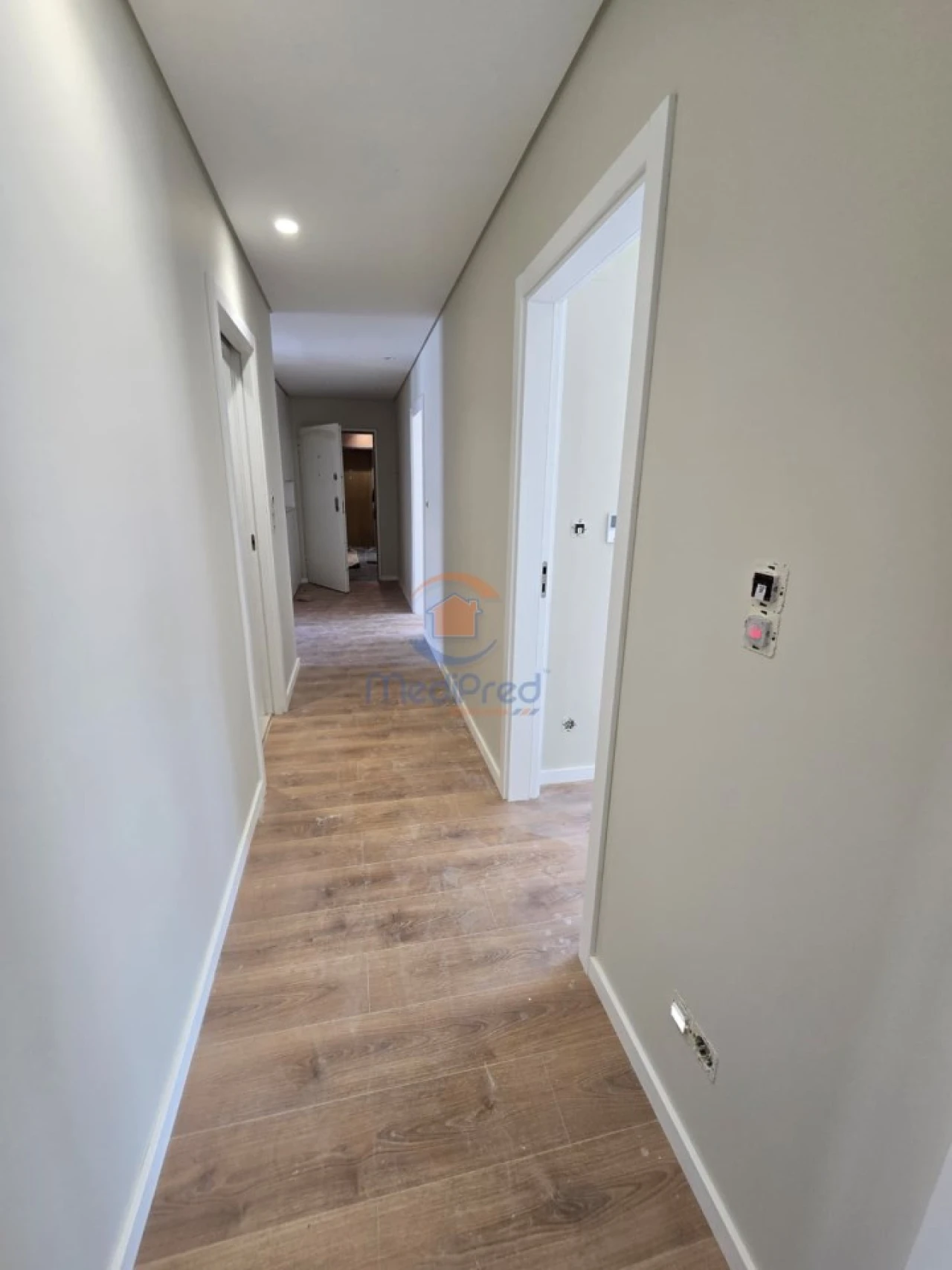 Apartamento T2 para Venda em Santo António dos Cavaleiros e Frielas Foto 9