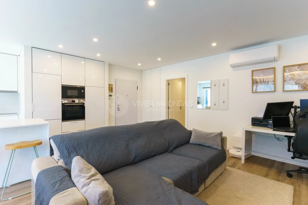 Apartamento T2 para Venda em Rio de Mouro Foto 9