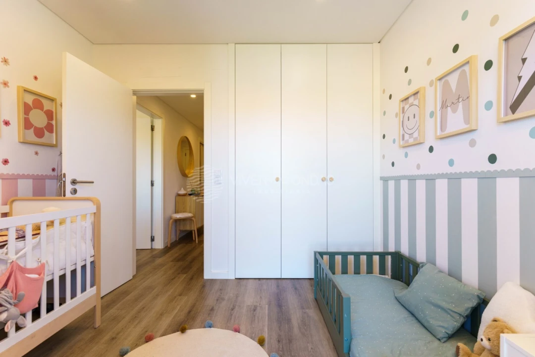 Apartamento T2 para Venda em Rio de Mouro Foto 22