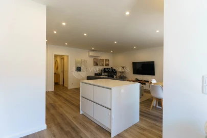 Apartamento T2 para Venda em Rio de Mouro