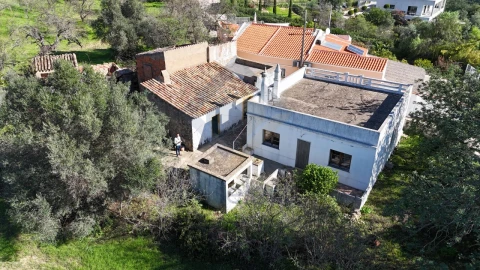 Moradia T2 para Venda em Loule (São Sebastião)