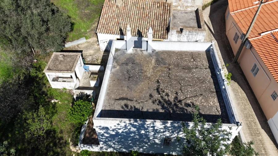 Moradia T2 para Venda em Loule (São Sebastião) Foto 30