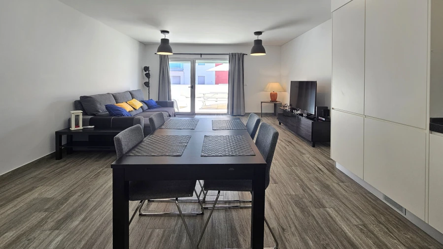 Apartamento T1 para Venda em Atouguia da Baleia Foto 3