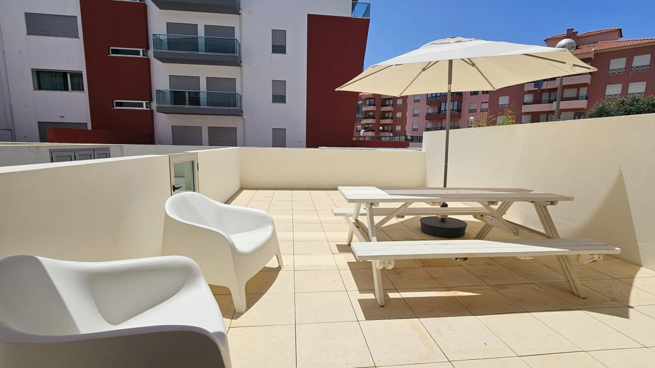 Apartamento T1 para Venda em Atouguia da Baleia Foto 5