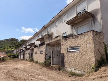 Moradia T3 para Venda em Vilarinho
