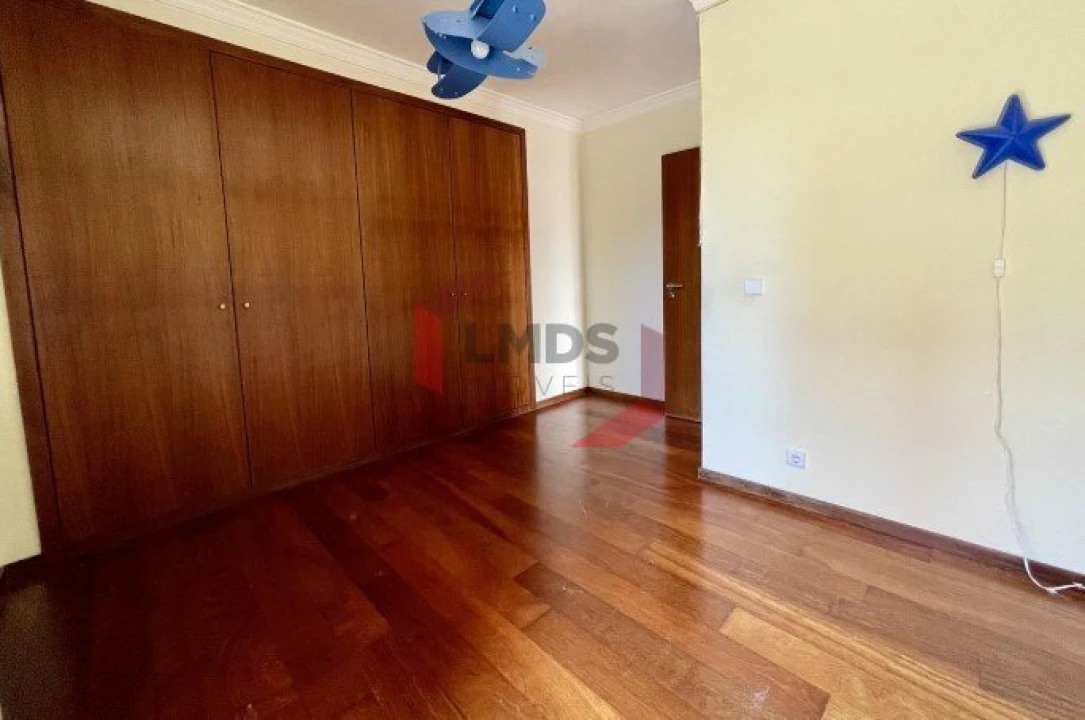 Apartamento T3 para Venda em Paranhos Foto 18
