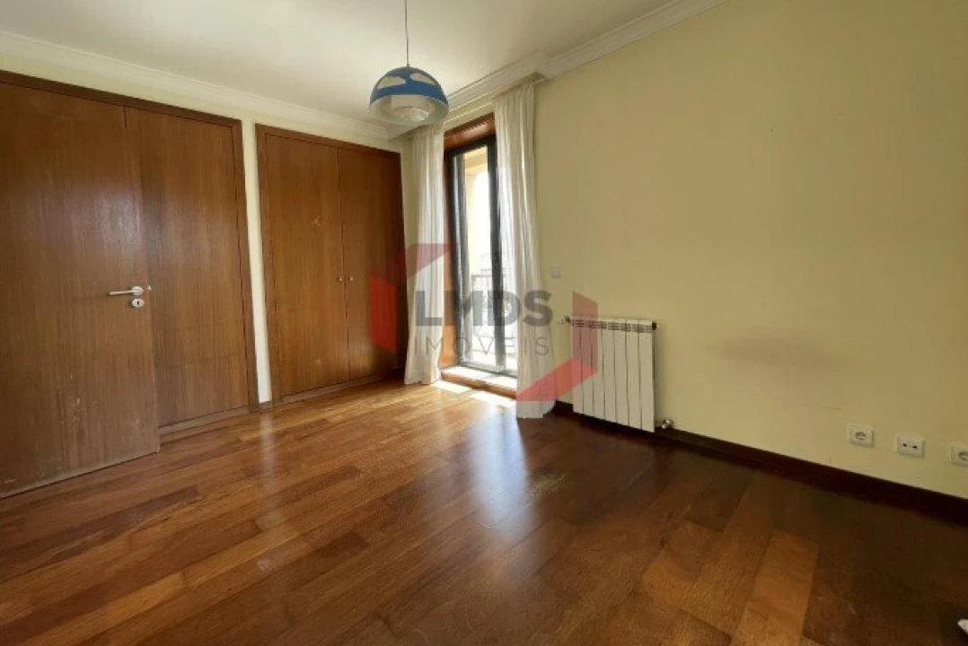 Apartamento T3 para Venda em Paranhos Foto 10