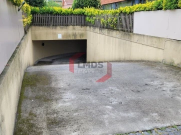 Apartamento T5 para Venda em Paranhos