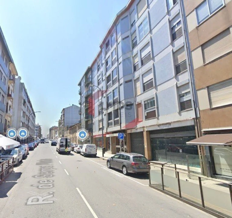 Apartamento T1 para Venda em Paranhos Foto 4