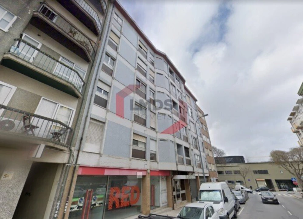 Apartamento T1 para Venda em Paranhos Foto 6