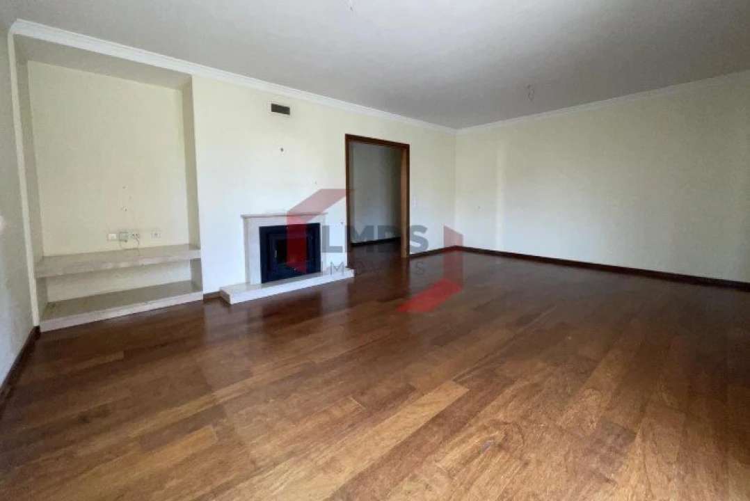 Apartamento T3 para Venda em Paranhos Foto 2