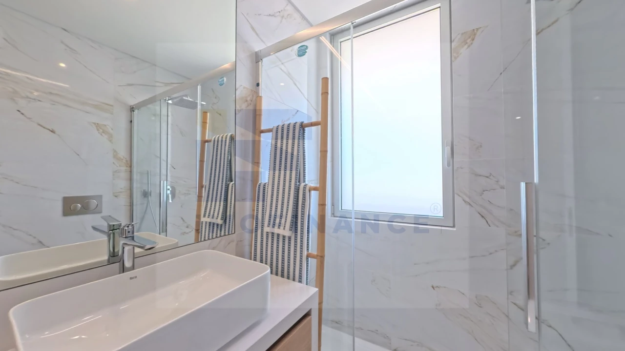 Apartamento T1 para Venda em São Martinho do Porto Foto 12