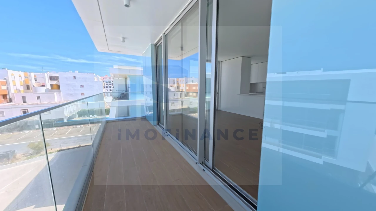 Apartamento T1 para Venda em São Martinho do Porto Foto 18
