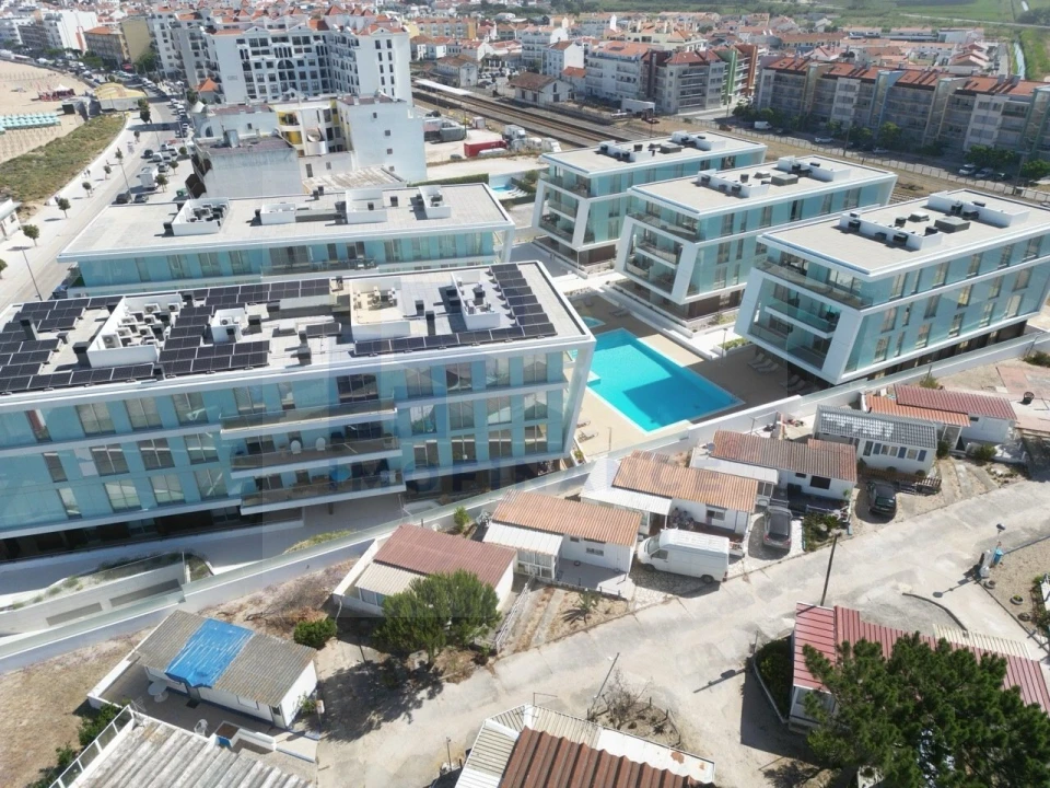 Apartamento T3 para Venda em São Martinho do Porto Foto 6