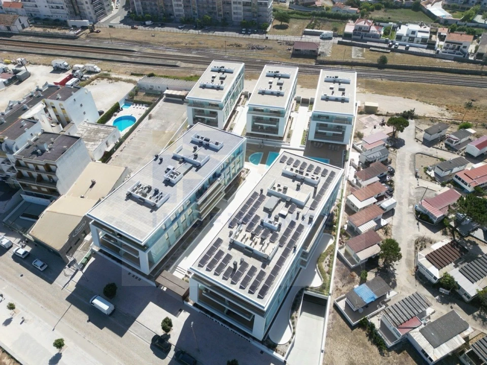 Apartamento T3 para Venda em São Martinho do Porto Foto 7